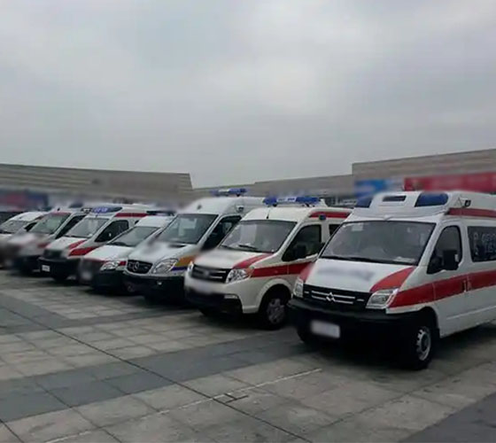 安多县服务车队展示