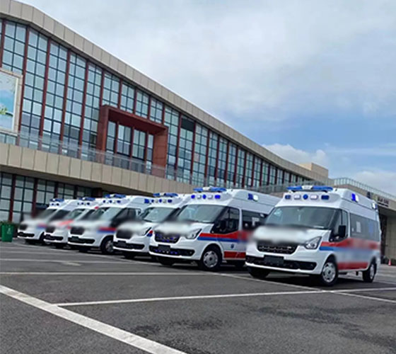 安多县服务车队展示