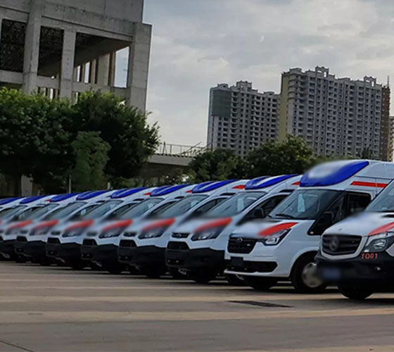 安多县服务车队展示