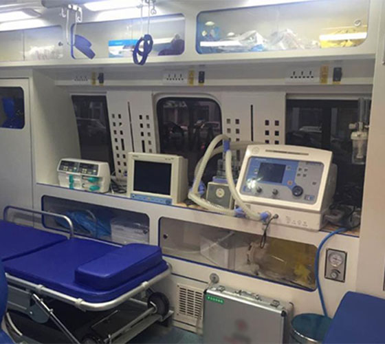 安多县车辆内部展示